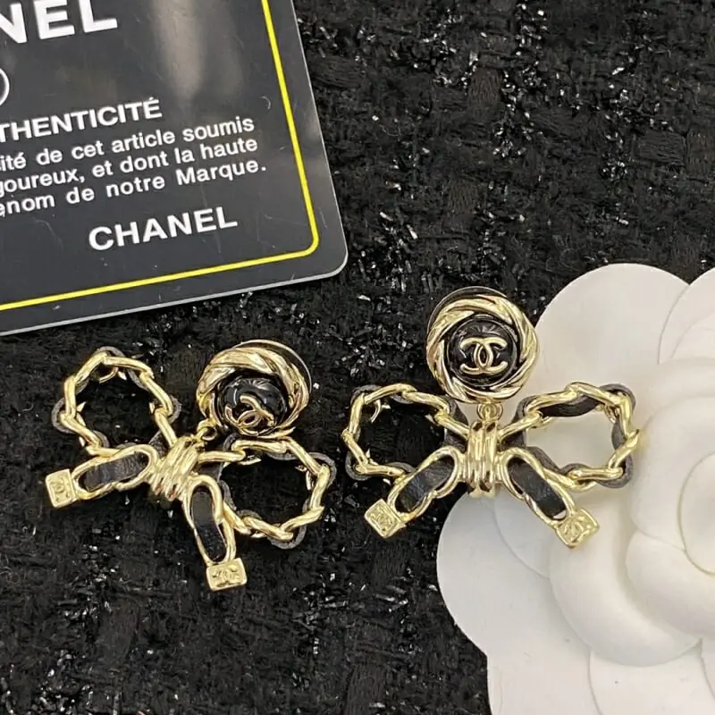 chanel boucles doreilles pour femme s_1214b022